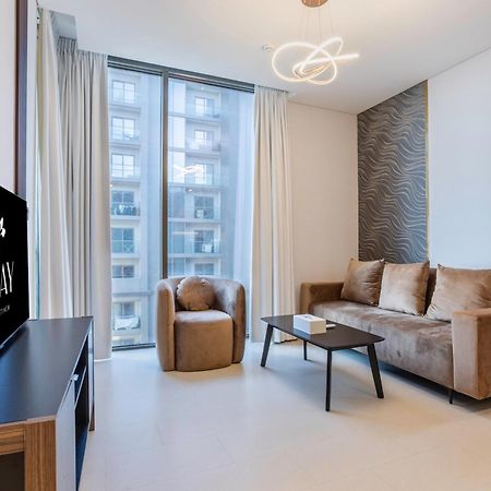 Stay By Latinem Luxury 1Br Plus Study Holiday Home Cv A2712 Near Downtown 두바이 외부 사진