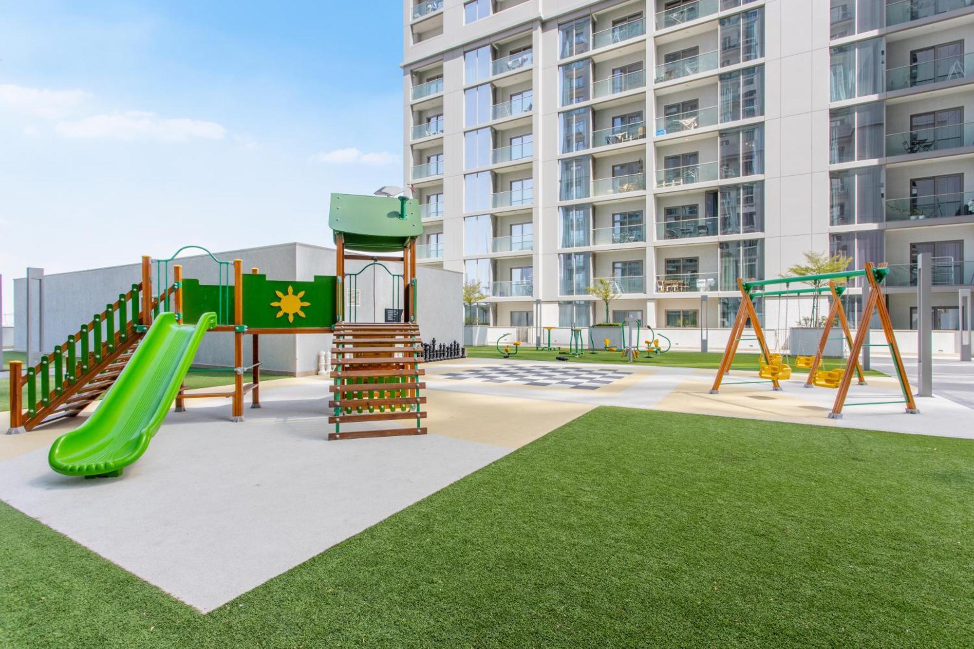 Stay By Latinem Luxury 1Br Plus Study Holiday Home Cv A2712 Near Downtown 두바이 외부 사진